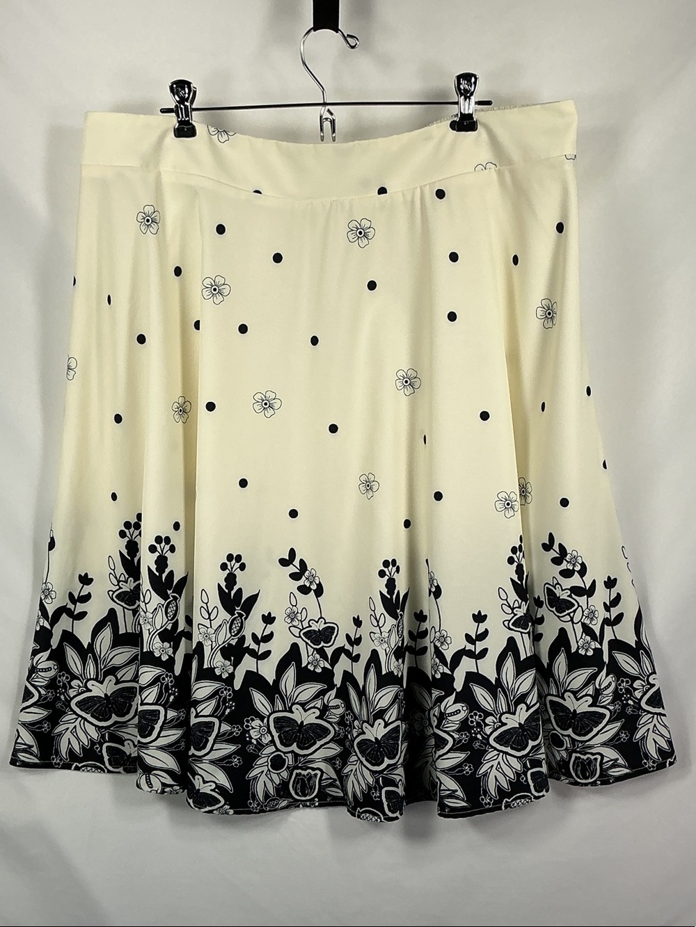 SHEIN Curve 3XL Cream Black Polka Dot Floral Butterfly Border Midi Skater Skirt